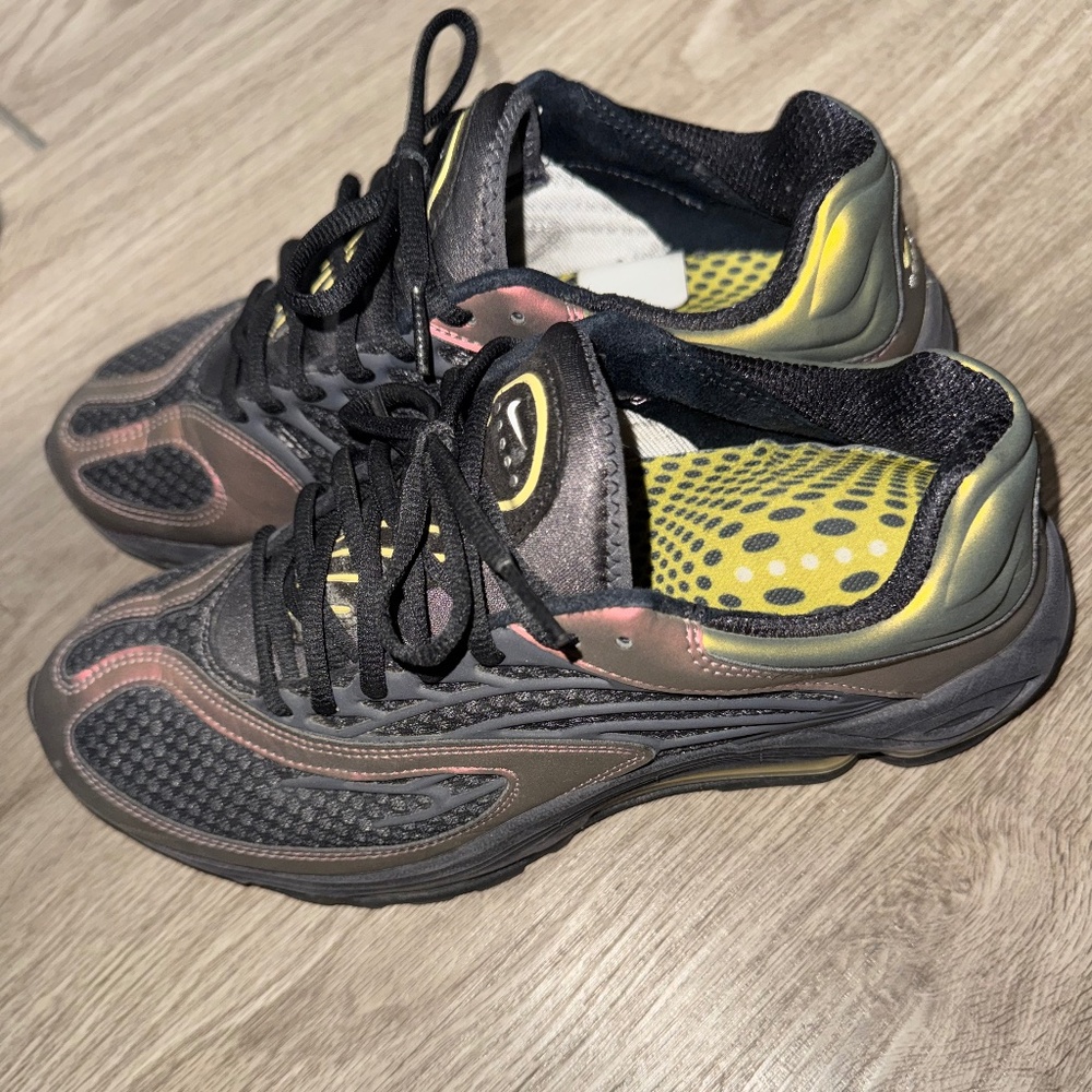 Nike Air Tuned Max in the "Celery" color